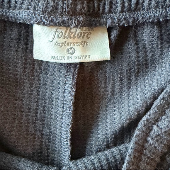 Official Taylor Swift Eras Tour & Folklore Swiftie Outfit - Picture 3 of 9